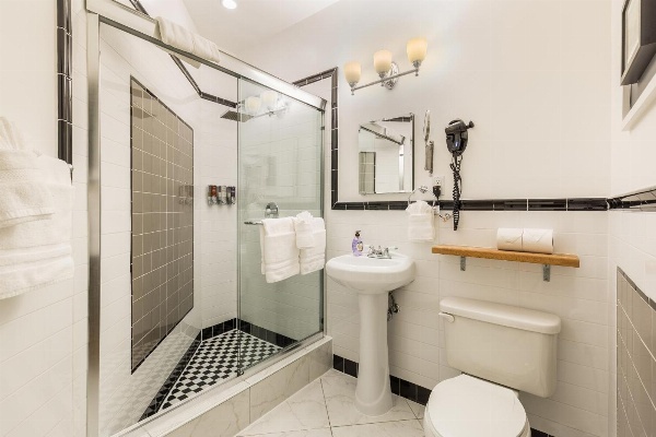 Henry Norman Hotel image 6